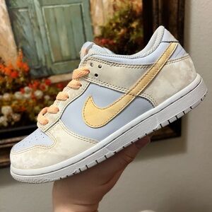 Nike Dunk Low Melon Tint (PS) sneakers